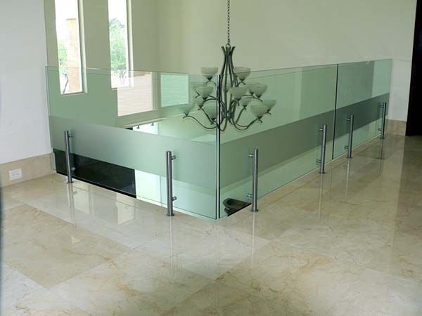barandillas modernas de vidrio para pasillos balcones